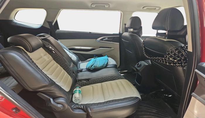 2023 KIA CARENS PRESTIGE PLUS 1.5 IMT DIESEL 7 STR, Diesel, Manual, 25,940 km, interior