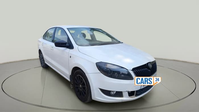 2014 Skoda Rapid 1.5 TDI CR ELEGANCE, Diesel, Manual, 1,07,376 km, exterior