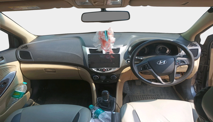 2015 Hyundai Verna FLUIDIC 1.6 CRDI S(O) 4S, Diesel, Manual, 90,315 km, interior