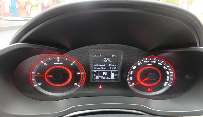 2020 Mahindra XUV300 W8 1.5 DIESEL AMT, Diesel, Automatic, 91,816 km, interior