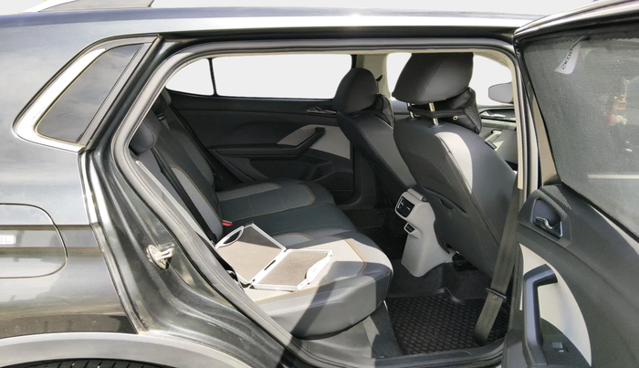 2022 Skoda KUSHAQ STYLE 1.5L TSI DSG (6 AIRBAGS), Petrol, Automatic, 40,549 km, interior
