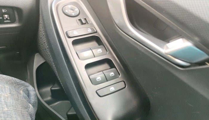 2023 Hyundai Creta S PLUS KNIGHT 1.5 PETROL, Petrol, Manual, 27,236 km, interior