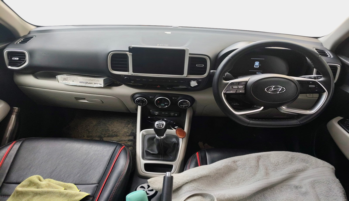 2022 Hyundai VENUE SX 1.2 PETROL, Petrol, Manual, 30,623 km, interior