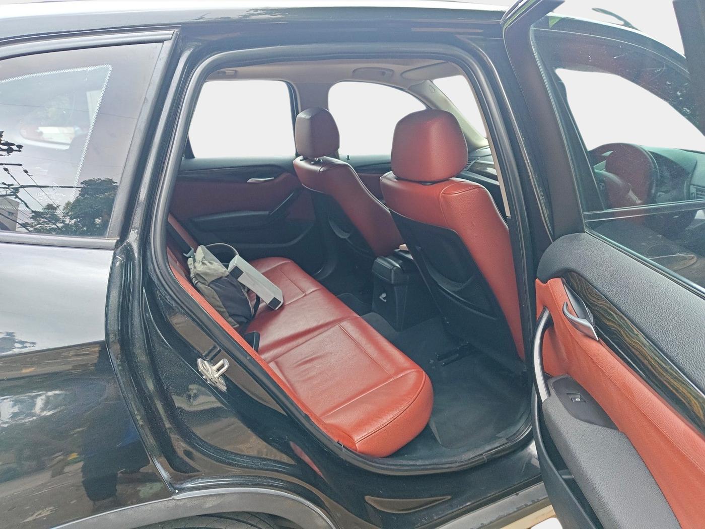 2012 BMW X1 sDrive20d, Diesel, Automatic, 1,11,000 km, interior