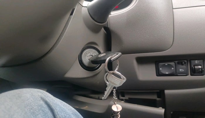 2014 Nissan Sunny XL DIESEL, Diesel, Manual, 1,93,224 km, interior