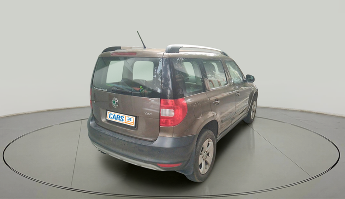 2013 Skoda Yeti AMBITION 2.0 TDI CR 4X2, Diesel, Manual, 88,607 km, exterior