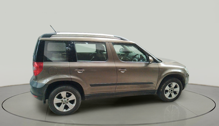 2013 Skoda Yeti AMBITION 2.0 TDI CR 4X2, Diesel, Manual, 88,607 km, exterior