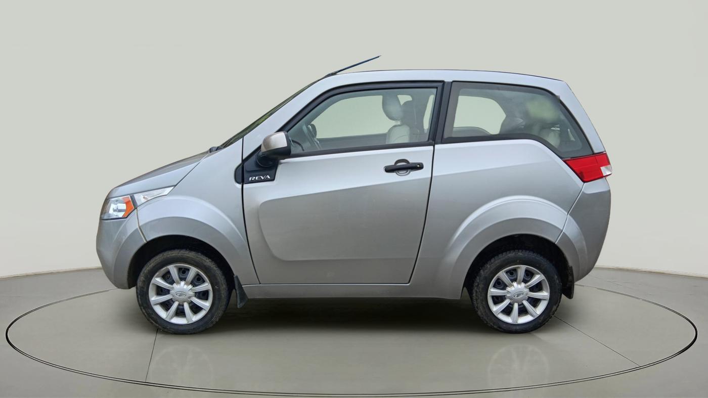 2014 Mahindra E2O T2, Electric, Automatic, 16,293 km, exterior