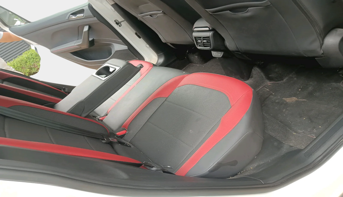 2025 Skoda KUSHAQ MONTE CARLO 1.5L TSI DSG, Petrol, Automatic, 6,590 km, interior