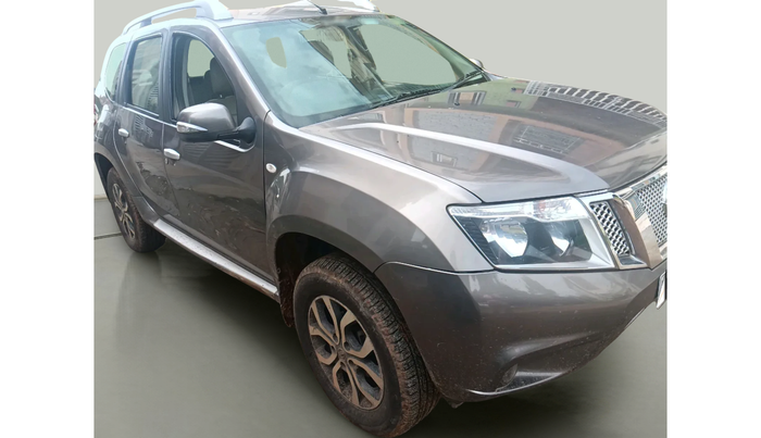 2014 Nissan Terrano XV D THP PREMIUM 110 PS, Diesel, Manual, 1,74,959 km, exterior