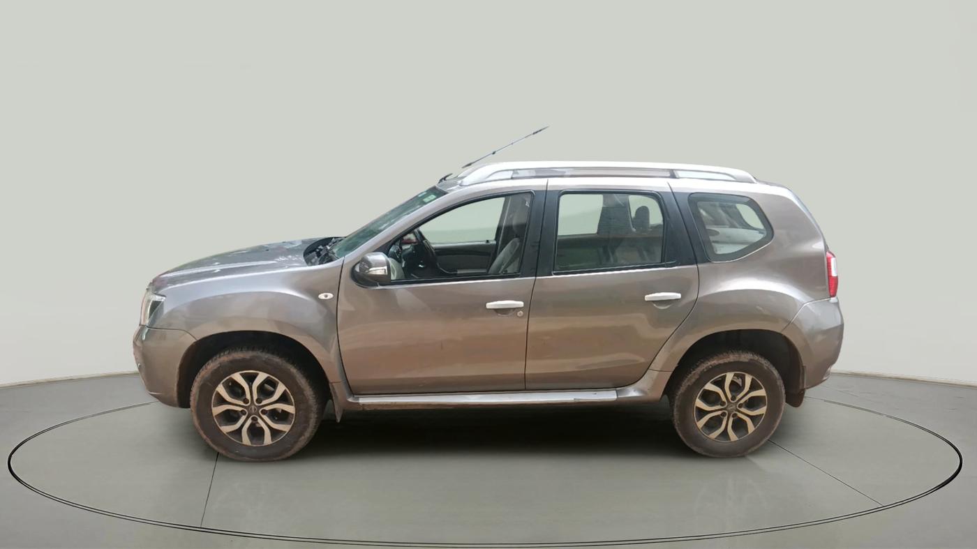 2014 Nissan Terrano XV D THP PREMIUM 110 PS, Diesel, Manual, 1,74,959 km, exterior
