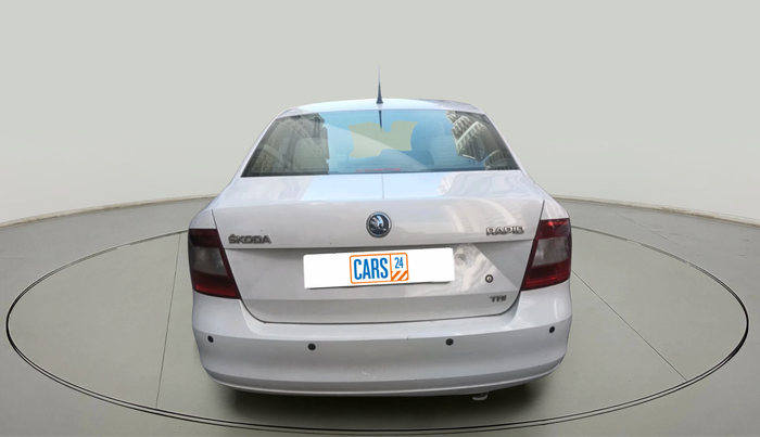 2013 Skoda Rapid AMBITION 1.6 TDI CR MT, Diesel, Manual, 1,16,500 km, exterior