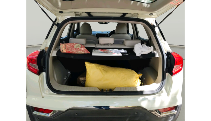 2021 Mahindra XUV300 W8 1.5 DIESEL, Diesel, Manual, 55,466 km, exterior