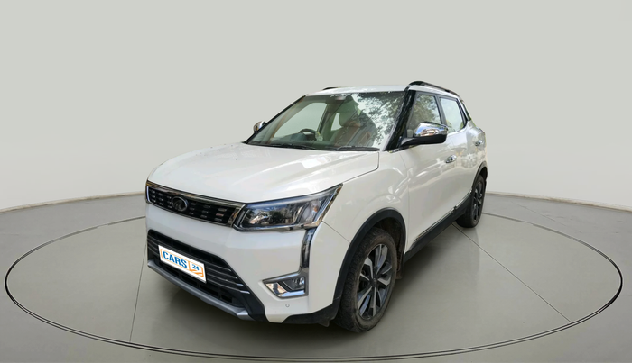 2021 Mahindra XUV300 W8 1.5 DIESEL, Diesel, Manual, 55,466 km, exterior