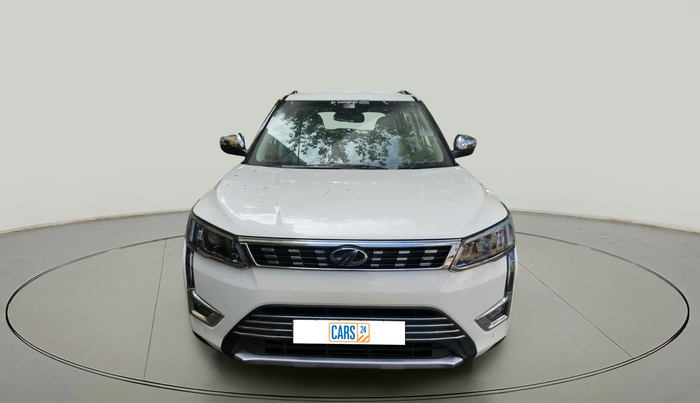 2021 Mahindra XUV300 W8 1.5 DIESEL, Diesel, Manual, 55,466 km, exterior