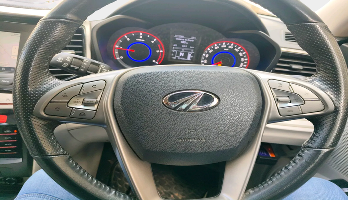 2021 Mahindra XUV300 W8 1.5 DIESEL, Diesel, Manual, 55,466 km, interior