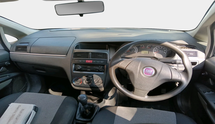 2010 Fiat Grand Punto ACTIVE 1.2, Petrol, Manual, 1,00,255 km, interior