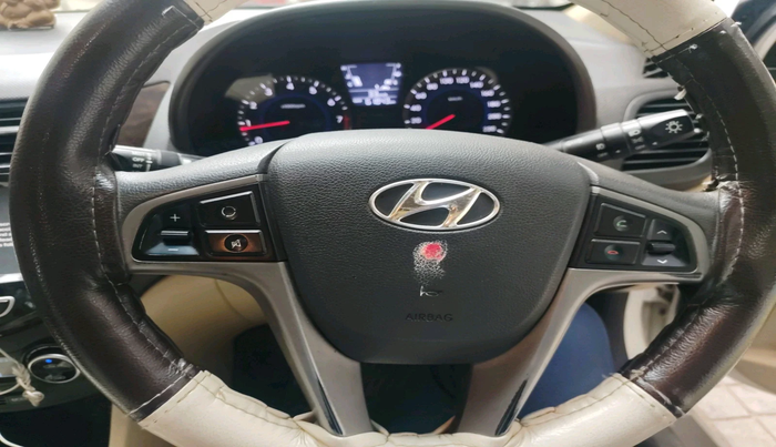 2017 Hyundai Verna 1.6 VTVT SX, Petrol, Manual, 61,843 km, interior