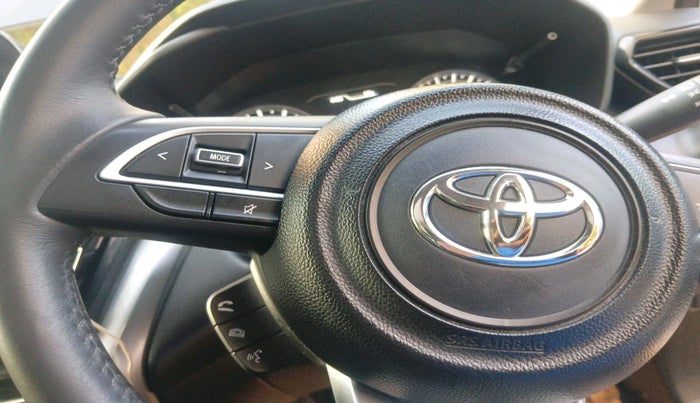 2023 Toyota URBAN CRUISER HYRYDER V HYBRID, Hybrid, Automatic, 33,164 km, interior