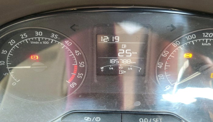 2015 Skoda Rapid 1.5 TDI CR ELEGANCE, Diesel, Manual, 1,85,788 km, interior