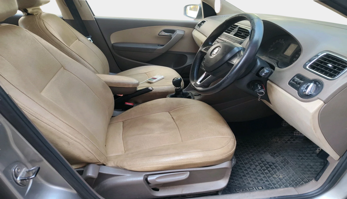 2015 Skoda Rapid 1.5 TDI CR ELEGANCE, Diesel, Manual, 1,85,788 km, interior