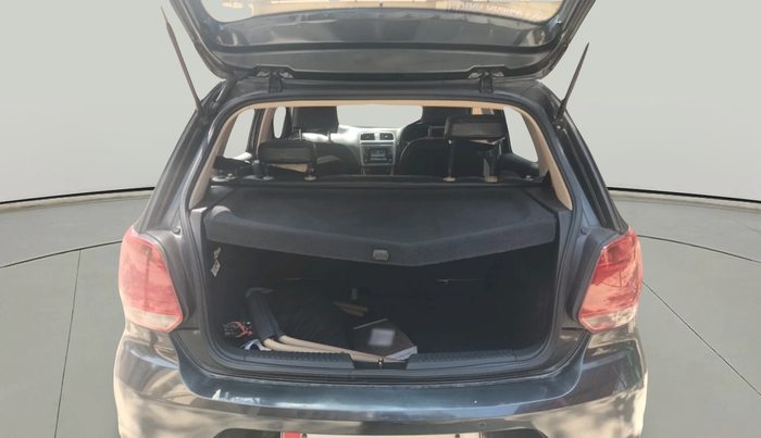 2016 Volkswagen Polo HIGHLINE1.2L, Petrol, Manual, 72,101 km, exterior