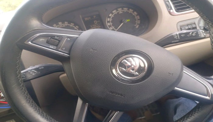 2015 Skoda Rapid 1.5 TDI CR ELEGANCE PLUS AT, Diesel, Automatic, 57,057 km, interior