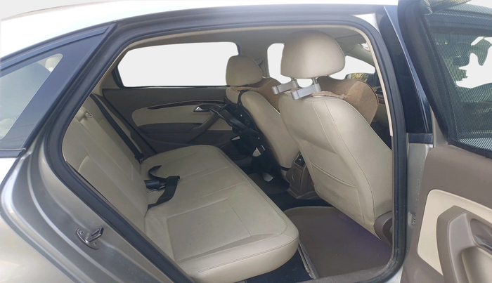 2015 Skoda Rapid 1.5 TDI CR ELEGANCE PLUS AT, Diesel, Automatic, 57,057 km, interior