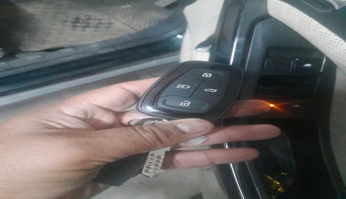 2023 Tata NEXON EV MAX XZ PLUS LUX FAST CHARGER, Electric, Automatic, 63,312 km, interior