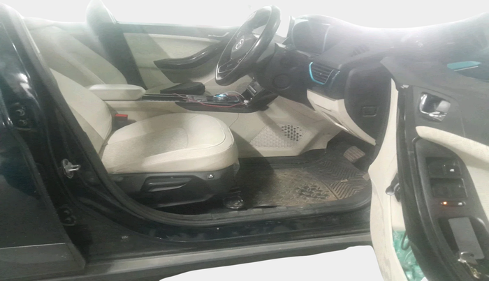 2023 Tata NEXON EV MAX XZ PLUS LUX FAST CHARGER, Electric, Automatic, 63,312 km, interior