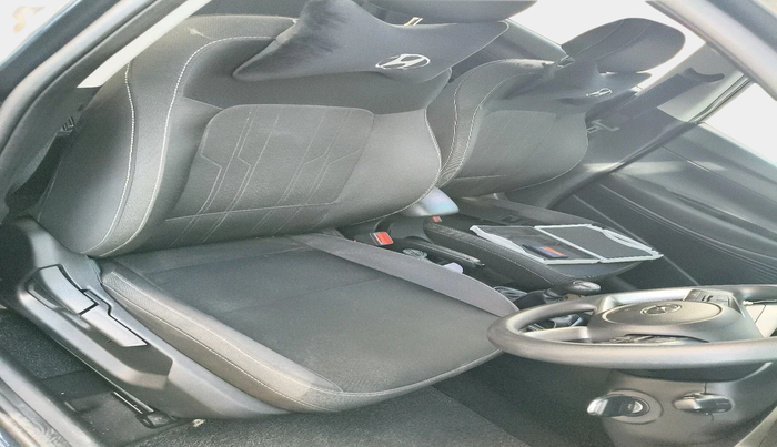 2022 Hyundai NEW I20 SPORTZ 1.2 MT, Petrol, Manual, 20,553 km, interior