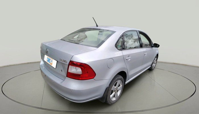 2016 Skoda Rapid AMBITION 1.6 MPI MT PLUS, Petrol, Manual, 87,082 km, exterior