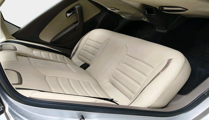 2016 Skoda Rapid AMBITION 1.6 MPI MT PLUS, Petrol, Manual, 87,082 km, interior