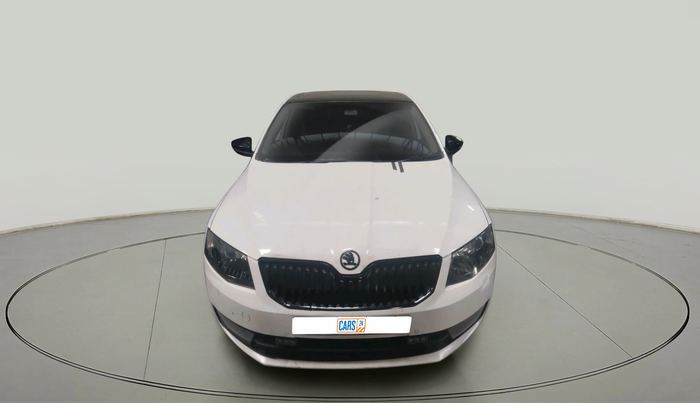 2014 Skoda Octavia ELEGANCE 2.0 TDI AT, Diesel, Automatic, 1,61,255 km, exterior