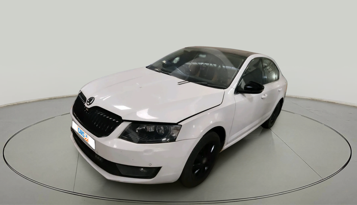 2014 Skoda Octavia ELEGANCE 2.0 TDI AT, Diesel, Automatic, 1,61,255 km, exterior