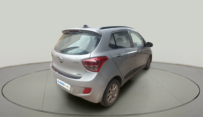 2015 Hyundai Grand i10 ASTA AT 1.2 KAPPA VTVT, Petrol, Automatic, 1,00,784 km, exterior