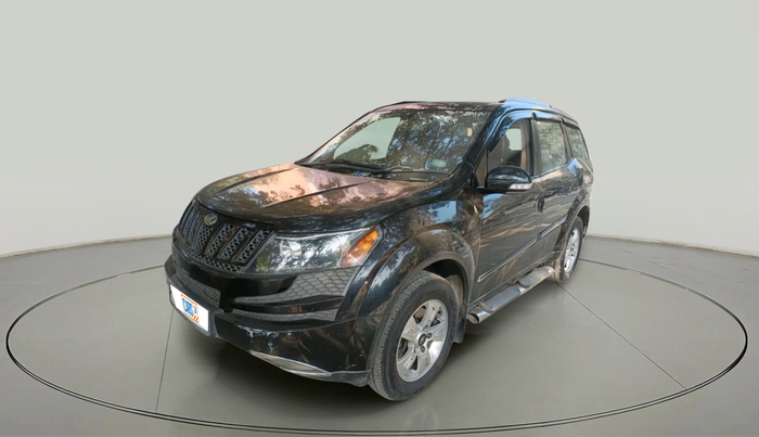 2013 Mahindra XUV500 W8, Diesel, Manual, 1,25,912 km, exterior