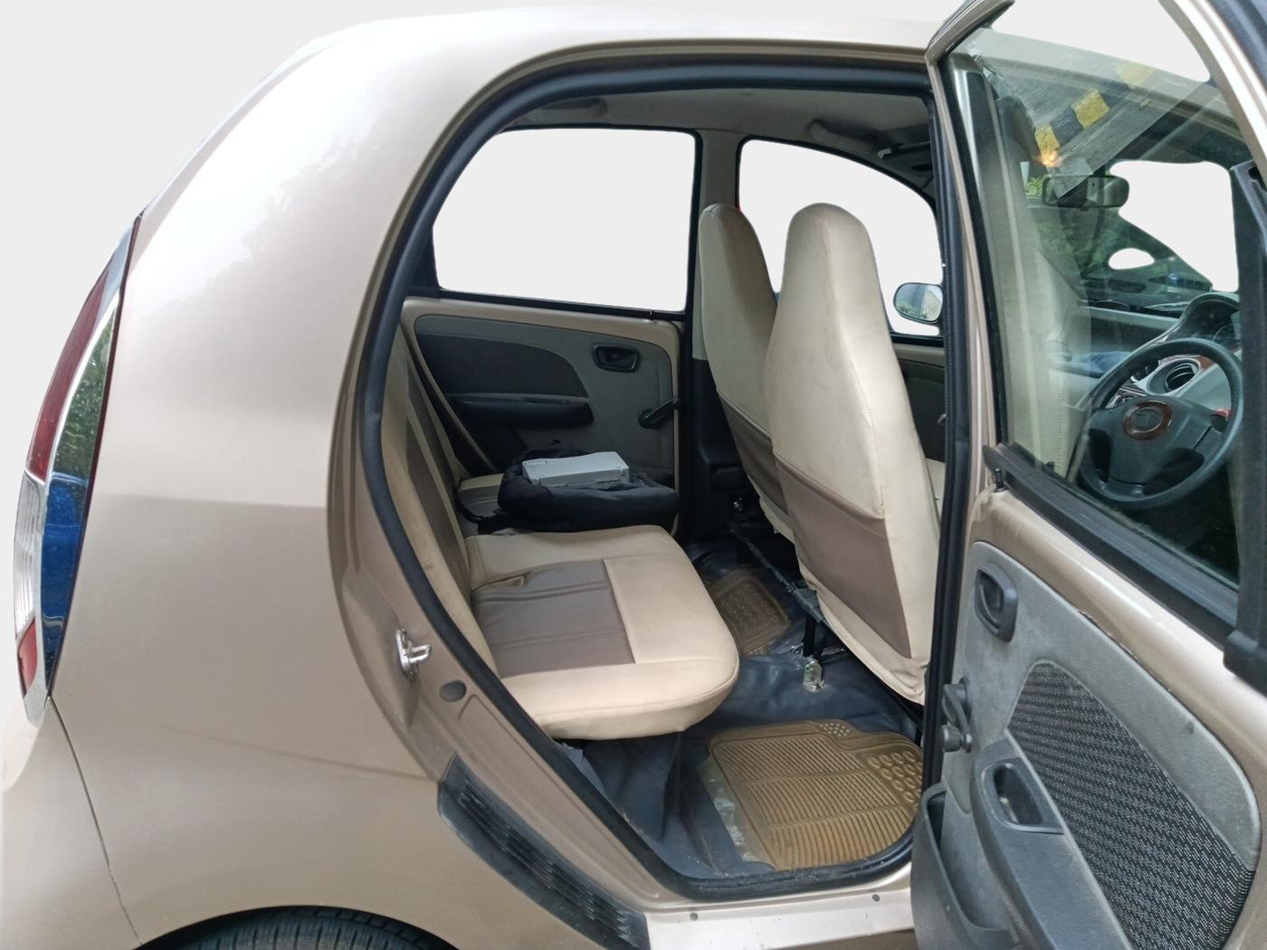 2010 Tata Nano LX, Petrol, Manual, 17,993 km, interior