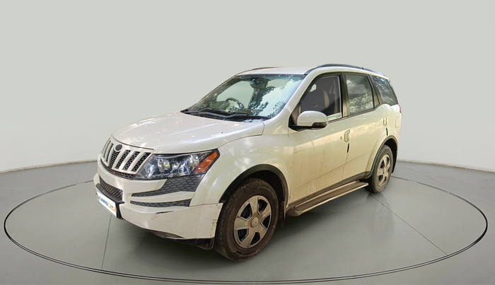 2014 Mahindra XUV500 W6, Diesel, Manual, 1,60,534 km, exterior