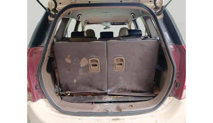 2014 Mahindra XUV500 W6, Diesel, Manual, 1,60,534 km, exterior