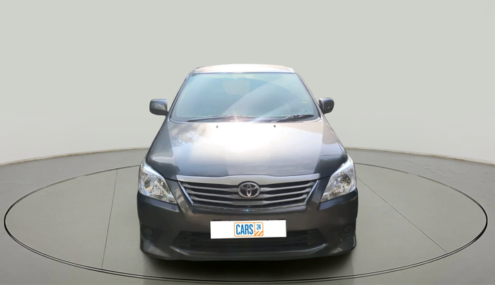 2013 Toyota Innova 2.5 GX 8 STR, Diesel, Manual, 1,80,867 km, exterior