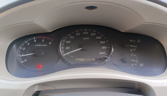 2013 Toyota Innova 2.5 GX 8 STR, Diesel, Manual, 1,80,867 km, interior