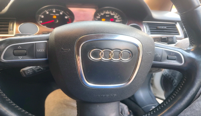 2010 Audi A8L W12 QUATTRO, Petrol, Automatic, 45,657 km, interior