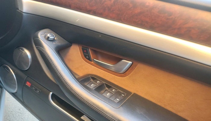 2010 Audi A8L W12 QUATTRO, Petrol, Automatic, 45,657 km, interior