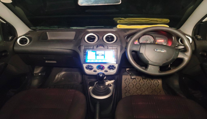 2010 Ford Figo EXI 1.2 PETROL, Petrol, Manual, 1,22,159 km, interior