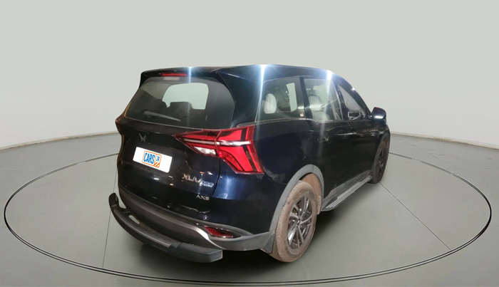 2024 Mahindra XUV700 AX 5 P MT 5 STR, Petrol, Manual, 4,193 km, exterior