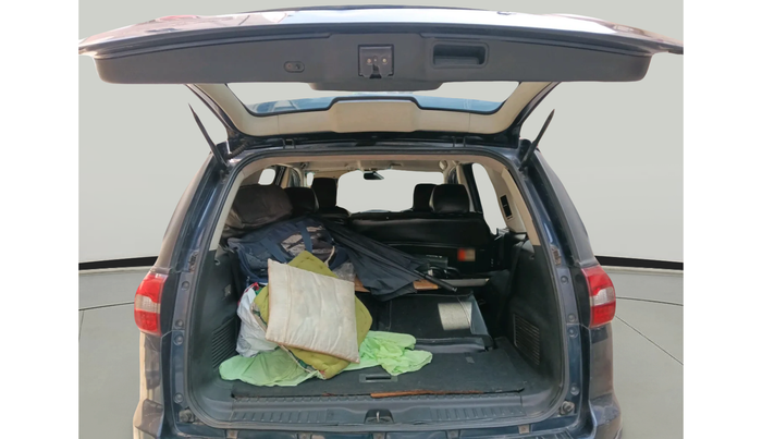 2018 Tata Hexa XE 4X2 7 STR, Diesel, Manual, 1,58,461 km, exterior