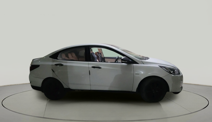 2011 Hyundai Verna FLUIDIC 1.6 CRDI SX, Diesel, Manual, 1,08,118 km, exterior