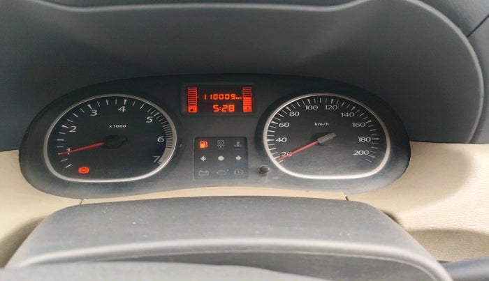 2015 Nissan Terrano XL (D), Diesel, Manual, 1,10,009 km, interior