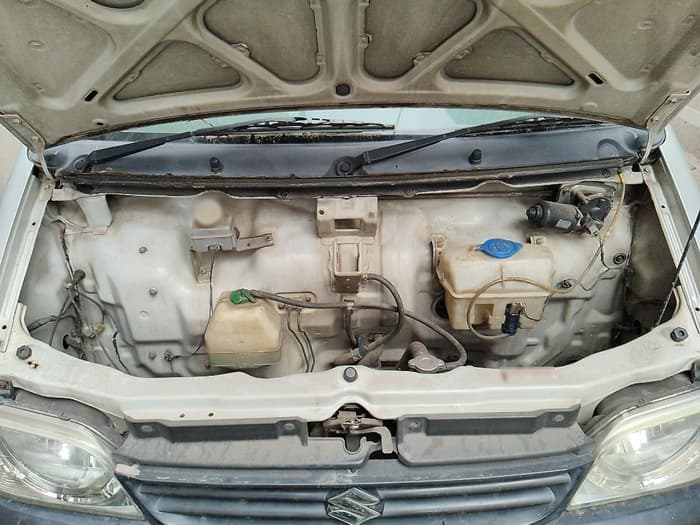 2010 Maruti Eeco 7 STR, Petrol, Manual, 80,001 km, exterior